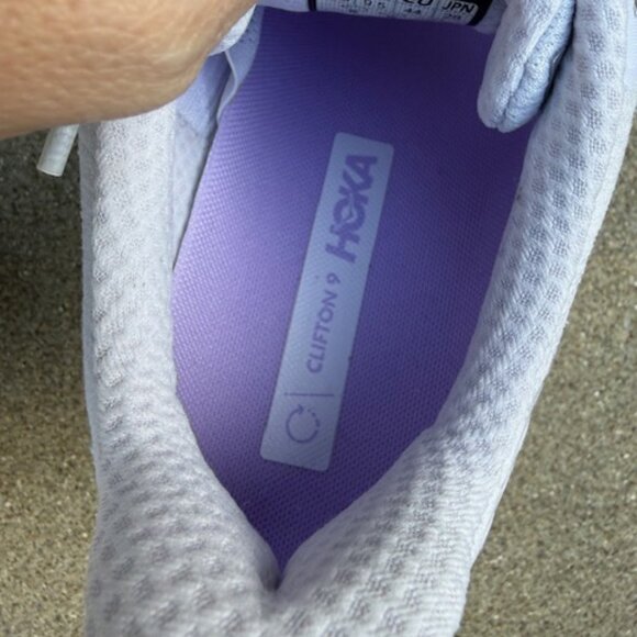 hoka clifton 9 size 11 NIB - Picture 6 of 8